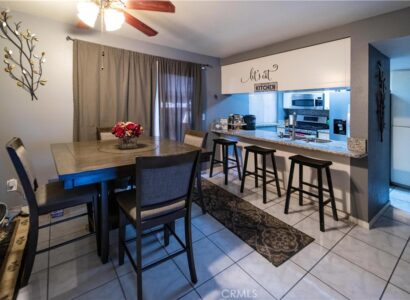 1280 Denver Lane D 7
