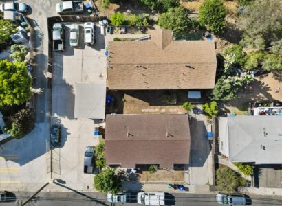 6736-38 Kelly St 9