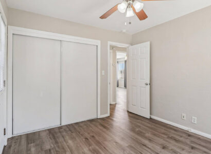 6533-Lemarand-Ave 11