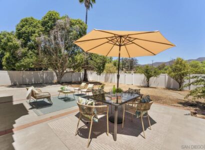 3195 Calle de Oro 25