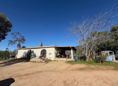 20042 Deerhorn Valley Rd 1