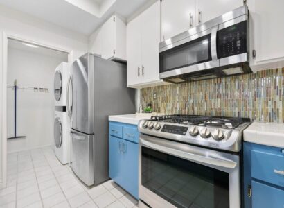 521 Arbor Drive 105 6