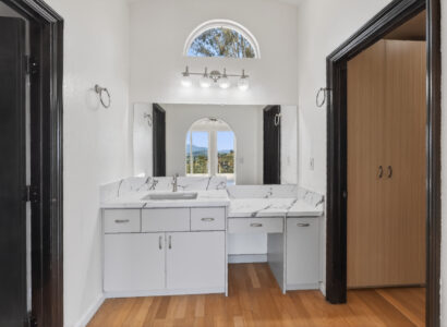 1710 Lotus L – DSC04937