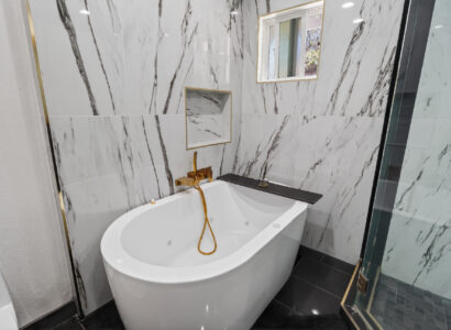 1710 Lotus L – DSC04982