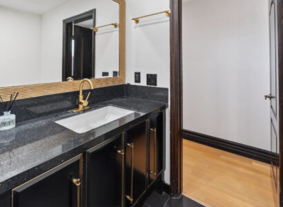 1710 Lotus L – DSC04985