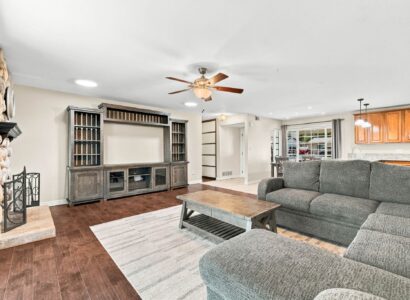 26-web-or-mls-Radiate_1105NidrahSt-26