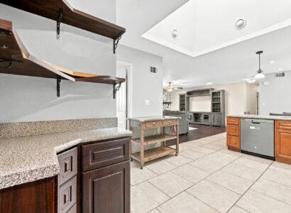 38-web-or-mls-Radiate_1105NidrahSt-38