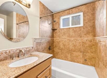 52-web-or-mls-Radiate_1105NidrahSt-52